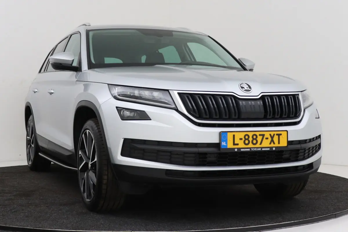 1.5 TSI Business Edition | Uitklap Trekhaak | CarPlay | Camera | Org NL | Canton Audio | 20" Velgen |