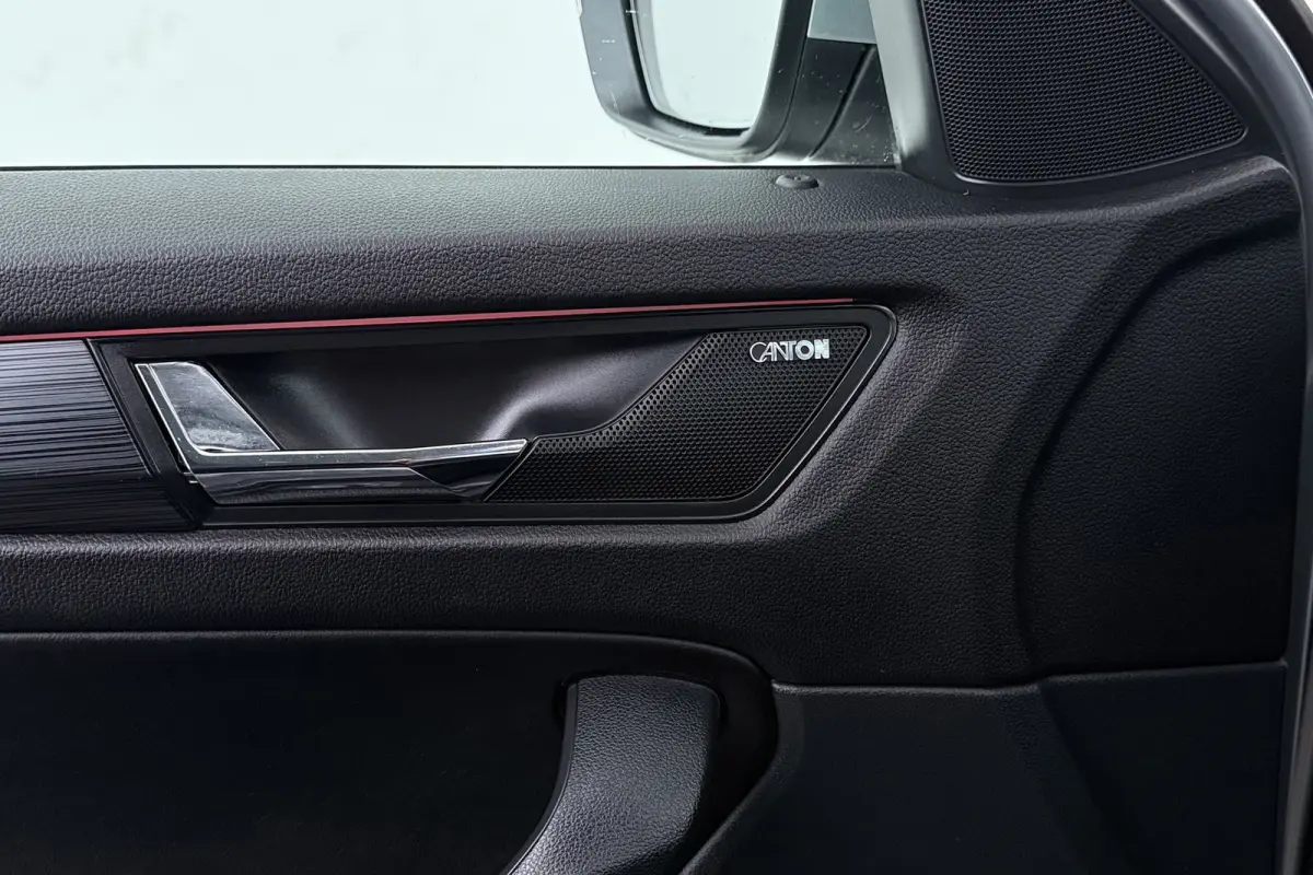 1.5 TSI Business Edition | Uitklap Trekhaak | CarPlay | Camera | Org NL | Canton Audio | 20" Velgen |