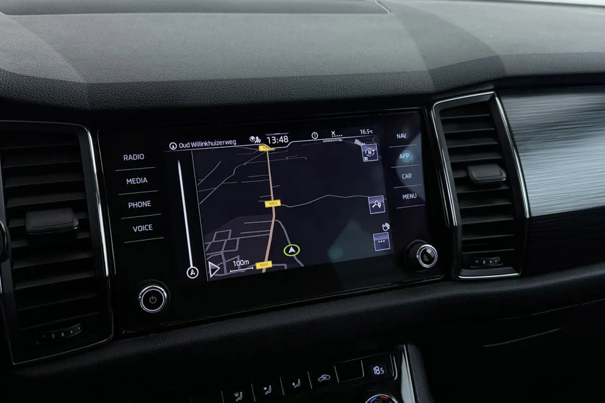 1.5 TSI Business Edition | Uitklap Trekhaak | CarPlay | Camera | Org NL | Canton Audio | 20" Velgen |
