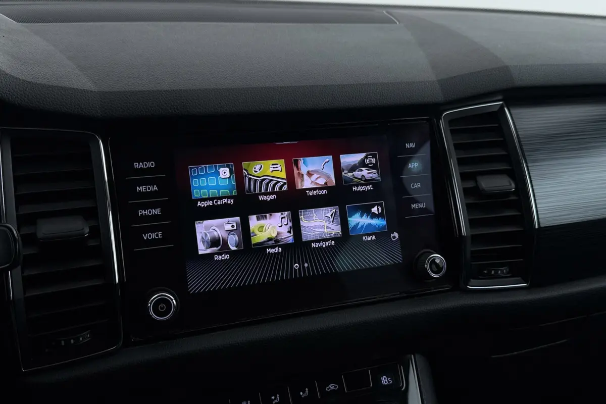 1.5 TSI Business Edition | Uitklap Trekhaak | CarPlay | Camera | Org NL | Canton Audio | 20" Velgen |