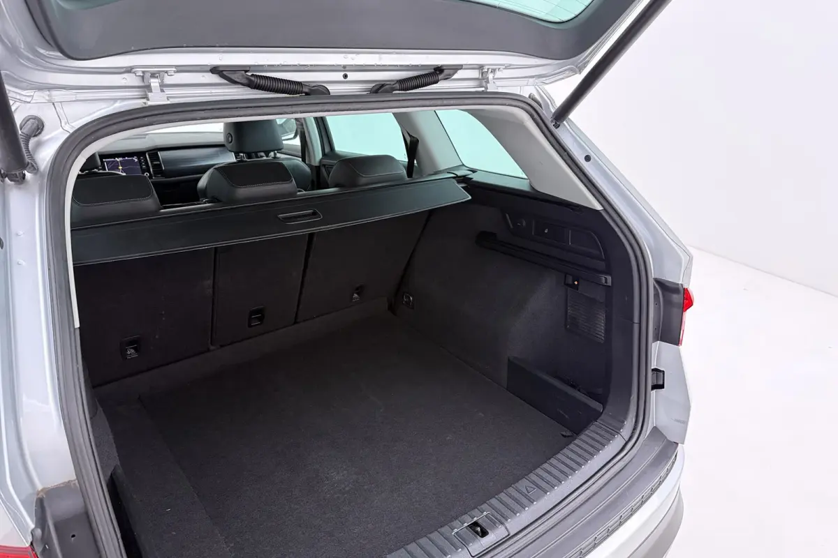 1.5 TSI Business Edition | Uitklap Trekhaak | CarPlay | Camera | Org NL | Canton Audio | 20" Velgen |