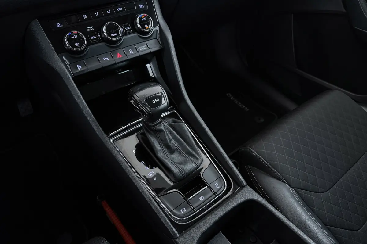 1.5 TSI Business Edition | Uitklap Trekhaak | CarPlay | Camera | Org NL | Canton Audio | 20" Velgen |
