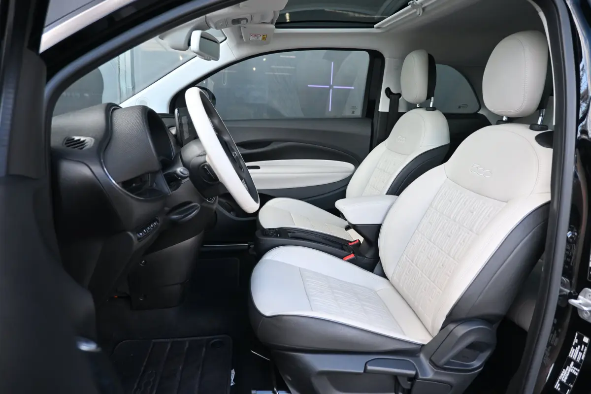 La Prima 42 kWh 96%SOH! 3 Fase | Panoramadak | Vol-Leder | Navigatie | Adaptive Cruise Control | Dodehoekdetectie | !!