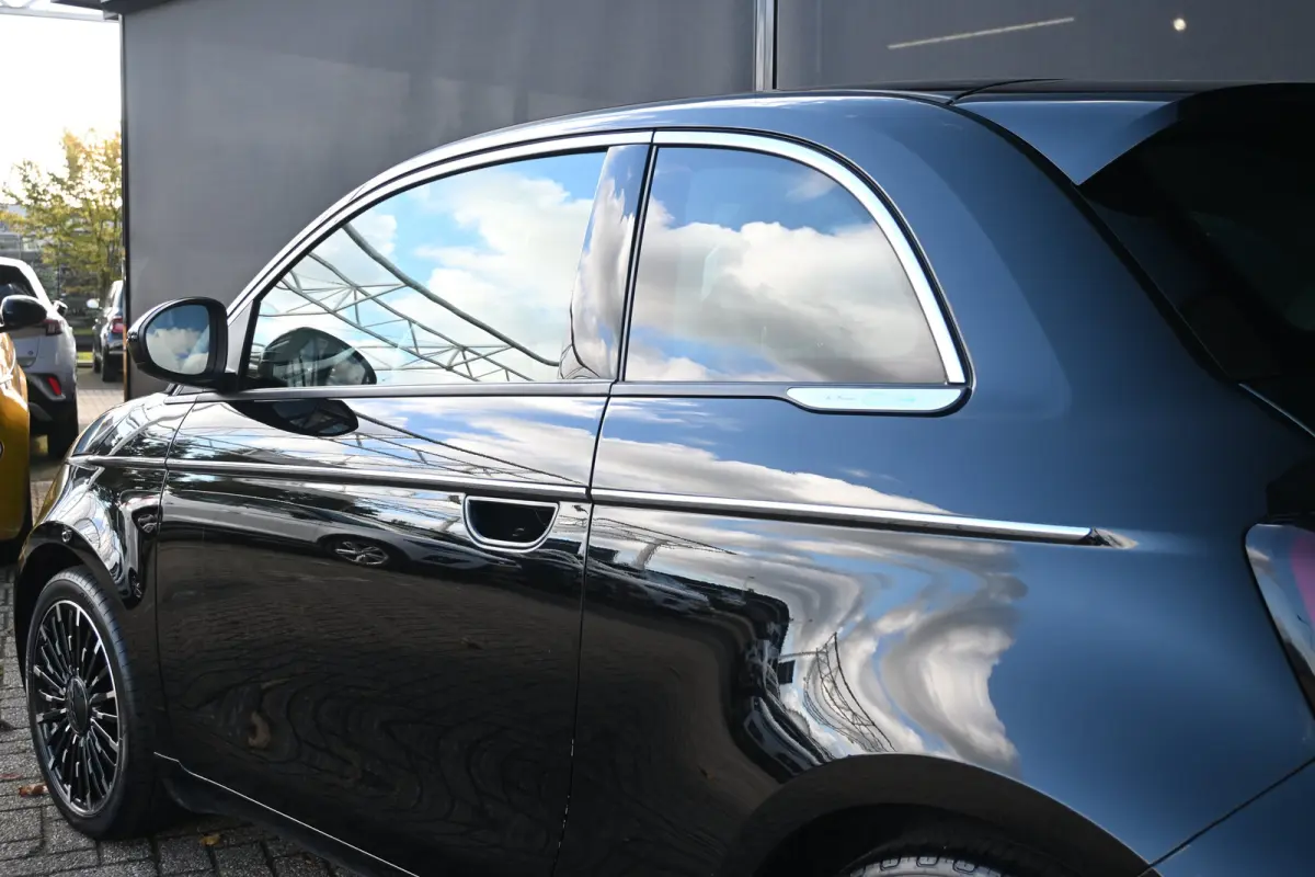 La Prima 42 kWh 96%SOH! 3 Fase | Panoramadak | Vol-Leder | Navigatie | Adaptive Cruise Control | Dodehoekdetectie | !!