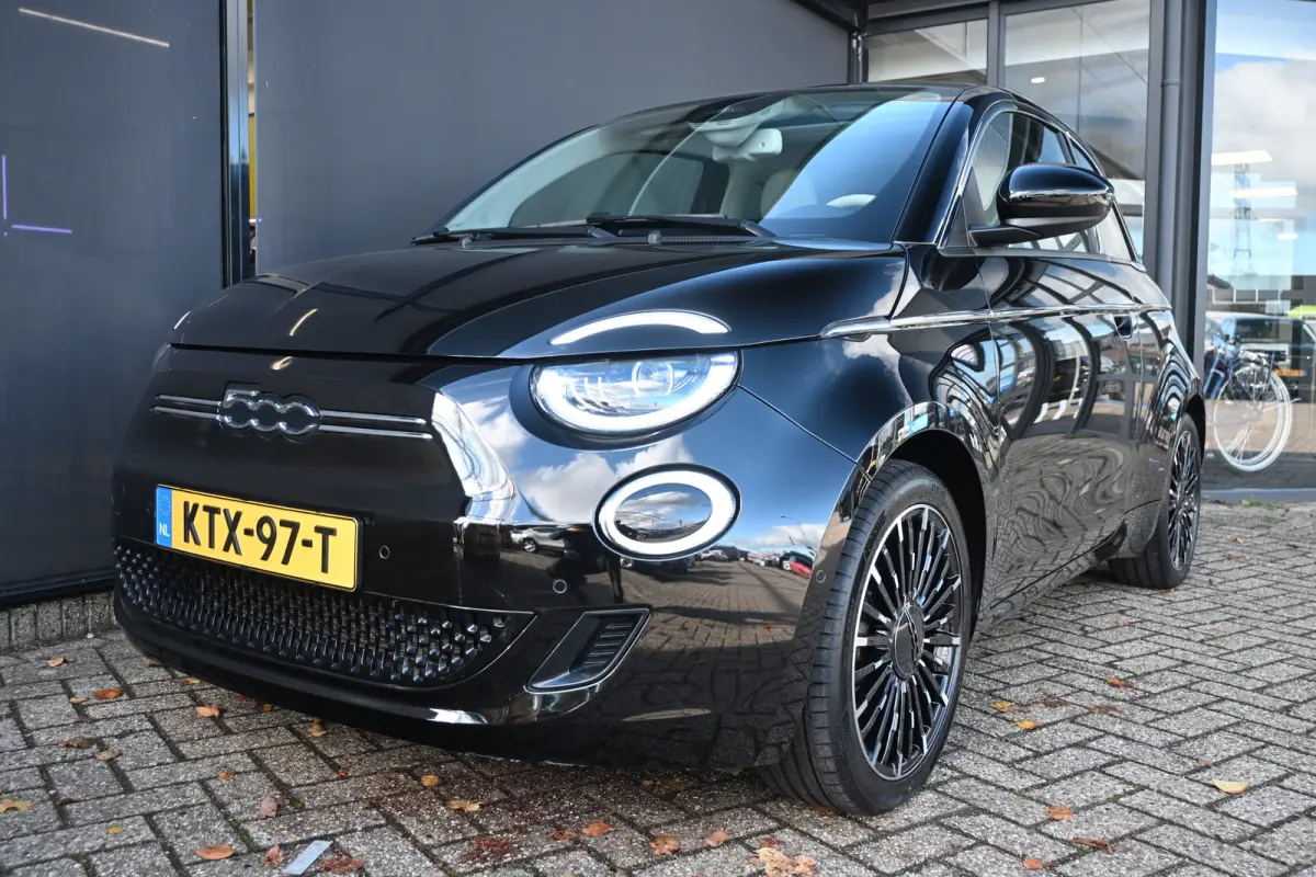 La Prima 42 kWh 96%SOH! 3 Fase | Panoramadak | Vol-Leder | Navigatie | Adaptive Cruise Control | Dodehoekdetectie | !!