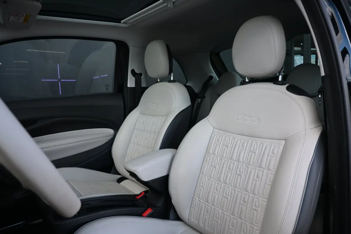 La Prima 42 kWh 96%SOH! 3 Fase | Panoramadak | Vol-Leder | Navigatie | Adaptive Cruise Control | Dodehoekdetectie | !!