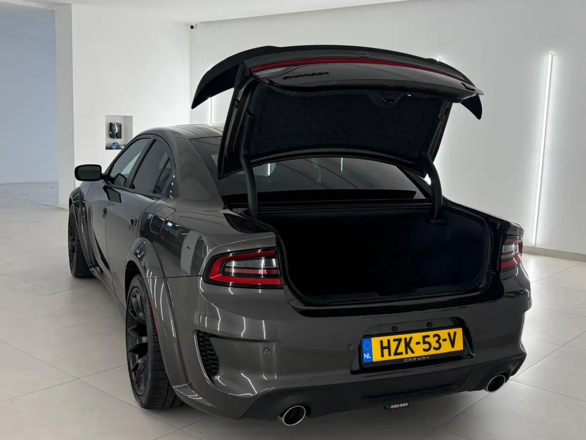 6.4 V8 HEMI R/T 392 ScatPack WideBody