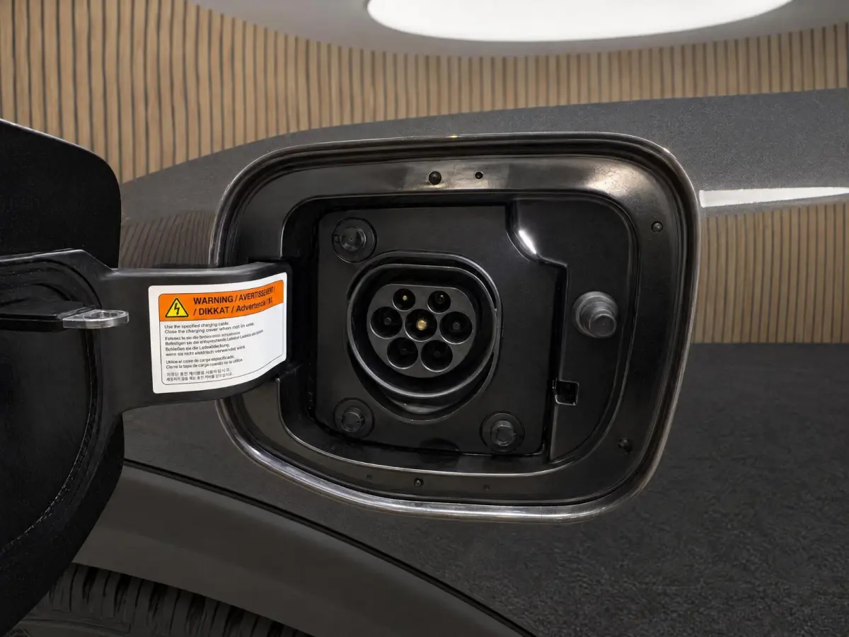 1.6 GDi PHEV ExecutiveLine Dealer onderhouden | Trekhaak | Stoel + stuurverwarming | Carplay | ACC |