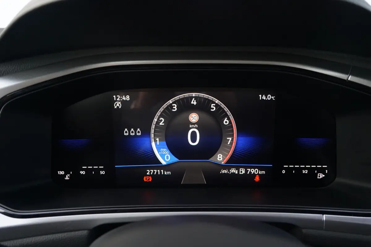 1.0 TSI 115pk Life Edition | Achteruitrijcamera | Apple Carplay & Android Auto | Climatronic