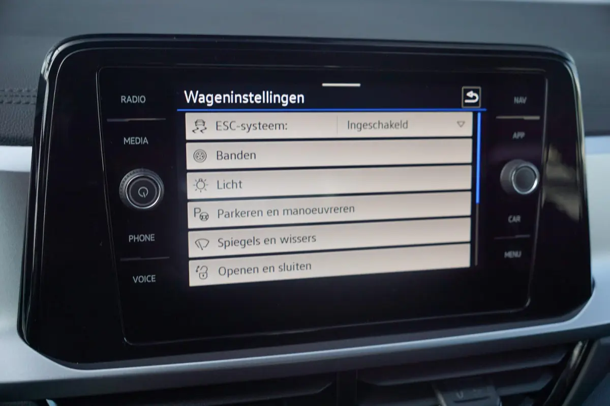 1.0 TSI 115pk Life Edition | Achteruitrijcamera | Apple Carplay & Android Auto | Climatronic
