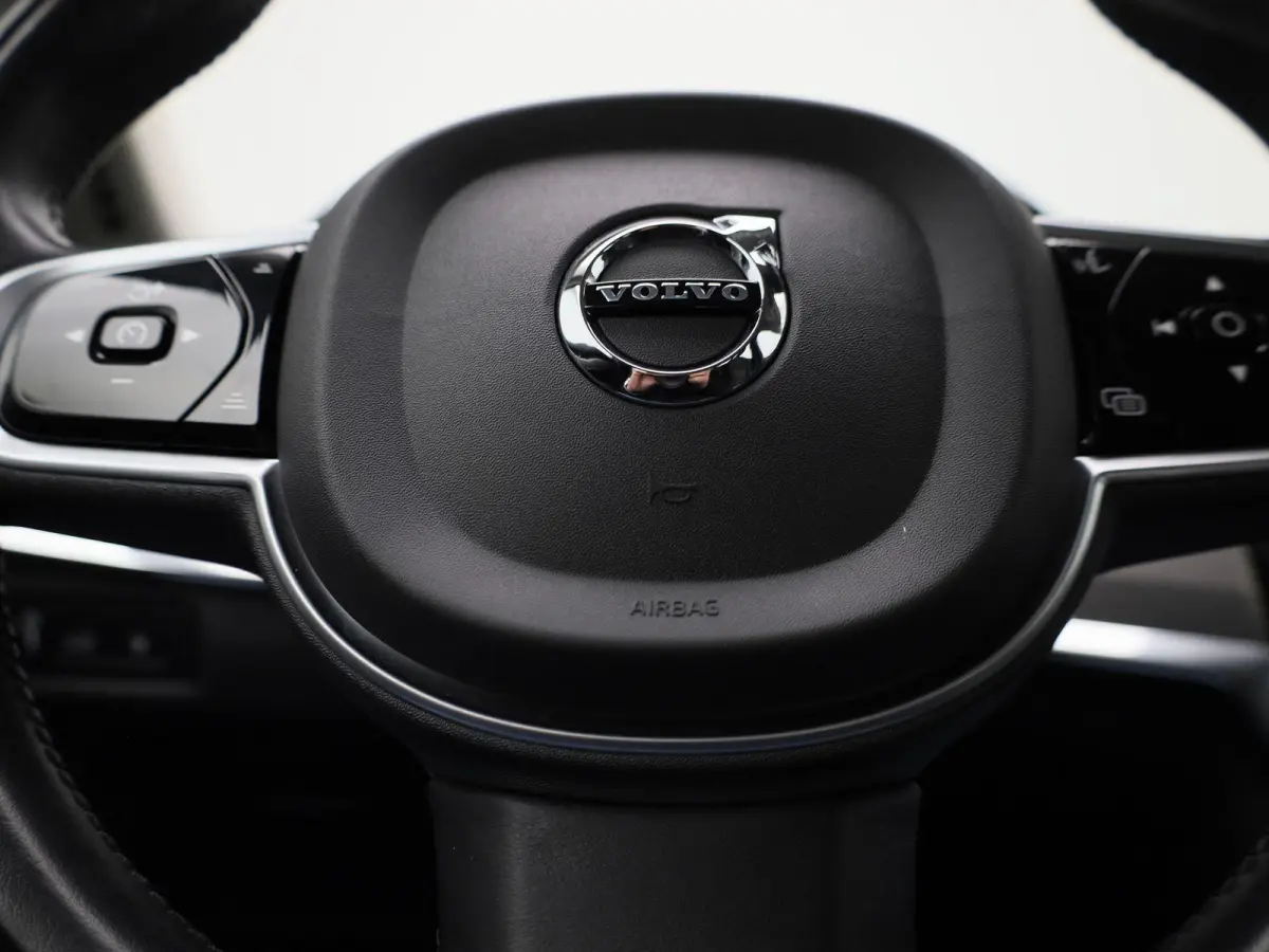 2.0 T6 AWD Inscription Expression