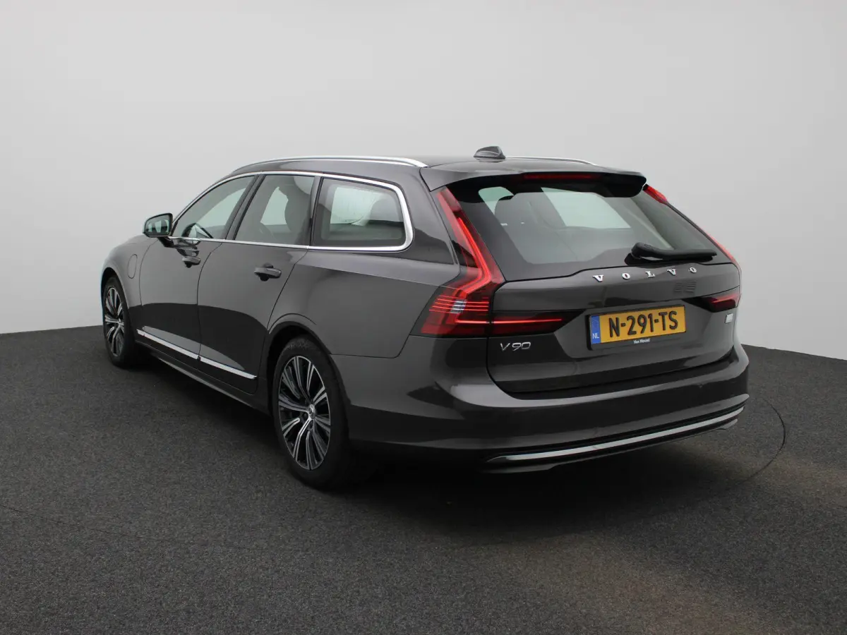 2.0 T6 AWD Inscription Expression