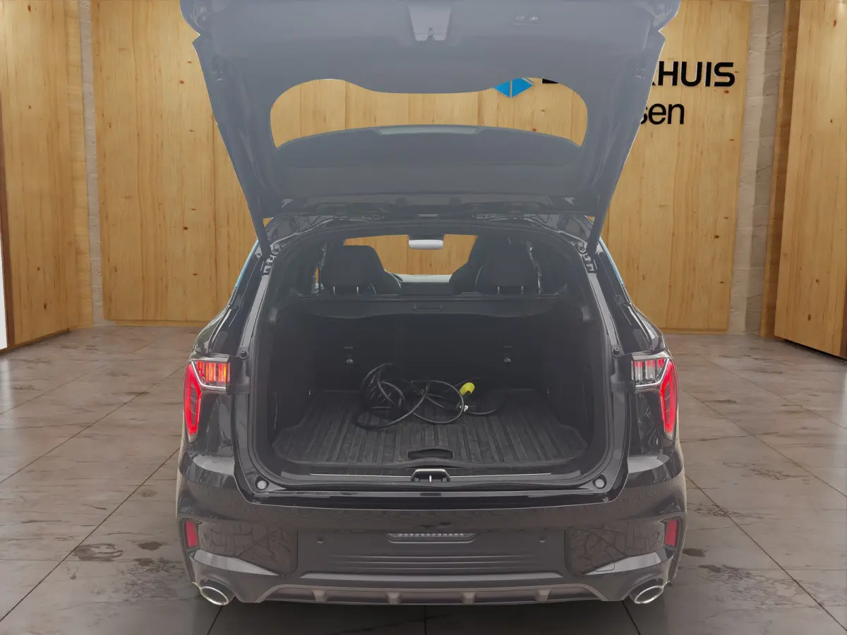 1.5 | Zwarte Hemel | BLIS | 360 Camera | Panoramadak | Keyless Start / Entry | Voorstoelen Verwarmd |