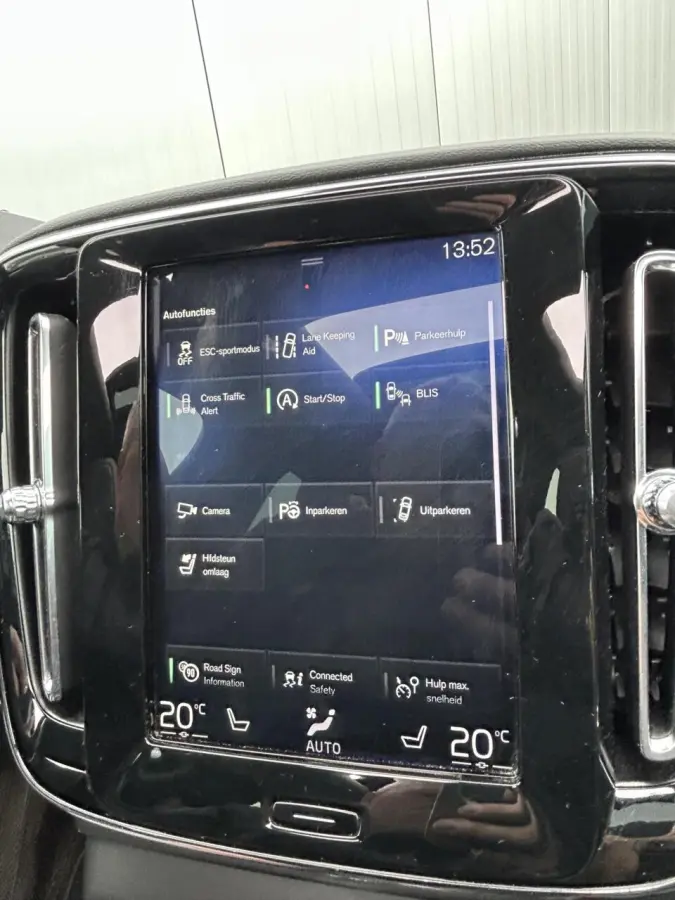 2.0 D4 AUTOMAAT 191pk AWD Intro Edition TREKHAAK (2100KG) I PANO DAK I HARMAN/KARDON