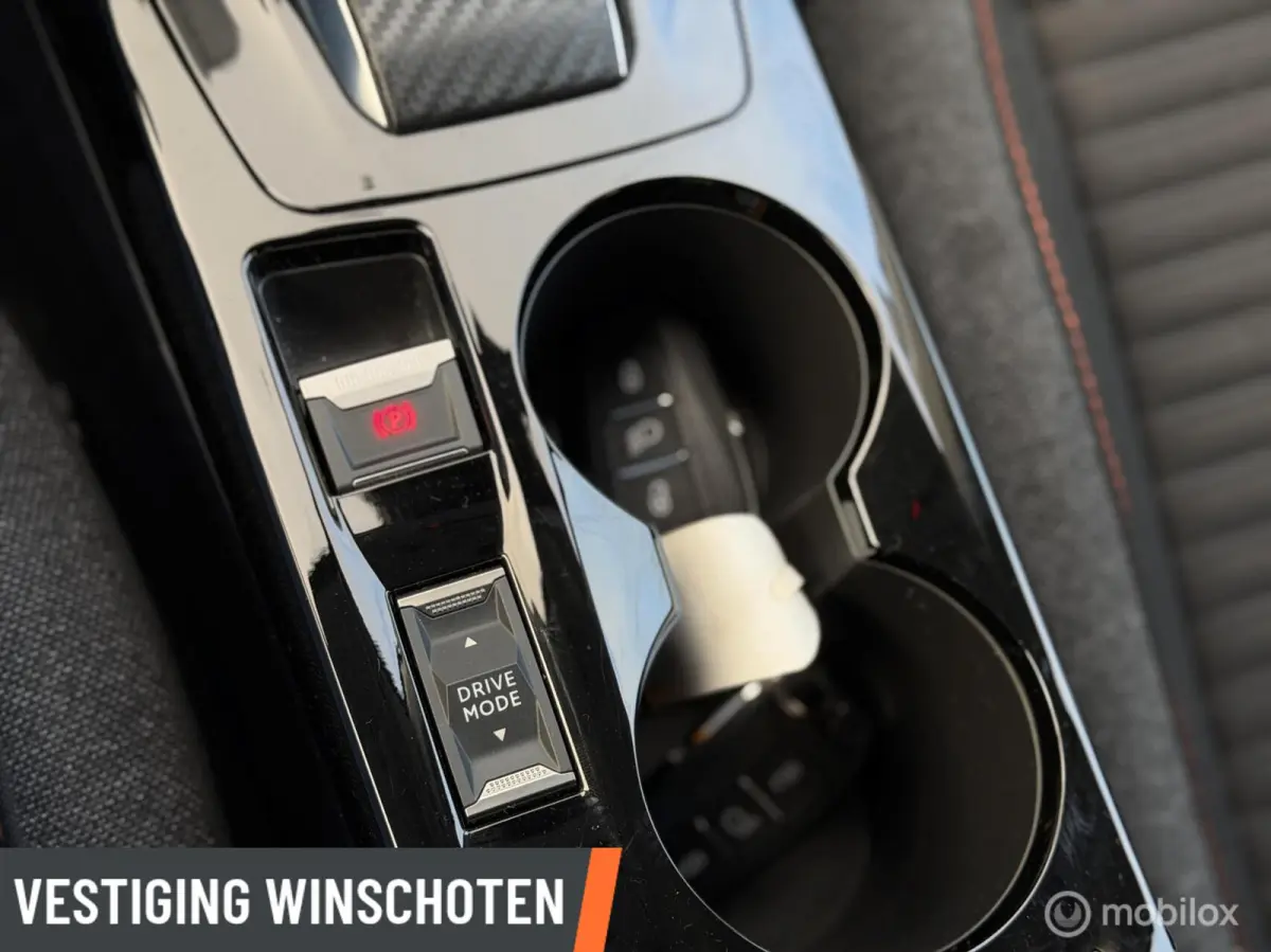 EV Active Pack 50 kWh | 360KM WLTP | Clima | Navi | Apple Carplay/Android Auto |