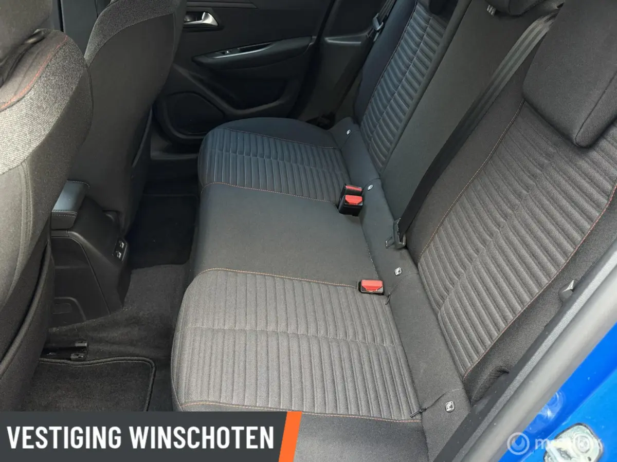 EV Active Pack 50 kWh | 360KM WLTP | Clima | Navi | Apple Carplay/Android Auto |