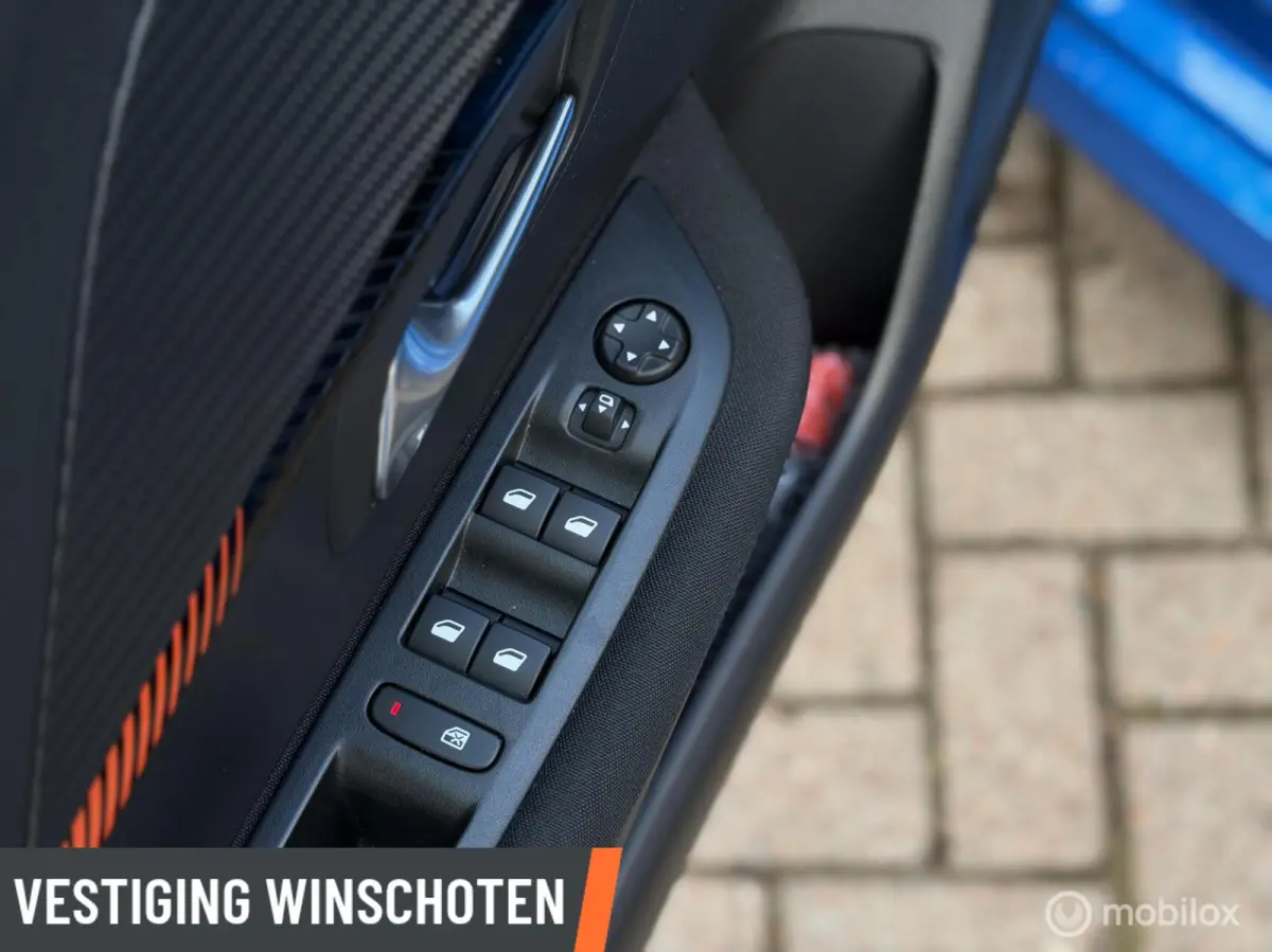 EV Active Pack 50 kWh | 360KM WLTP | Clima | Navi | Apple Carplay/Android Auto |