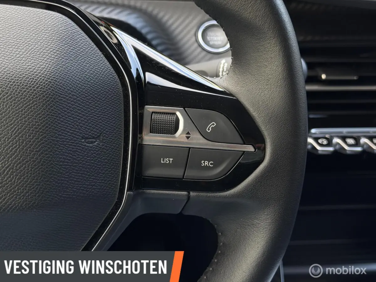 EV Active Pack 50 kWh | 360KM WLTP | Clima | Navi | Apple Carplay/Android Auto |