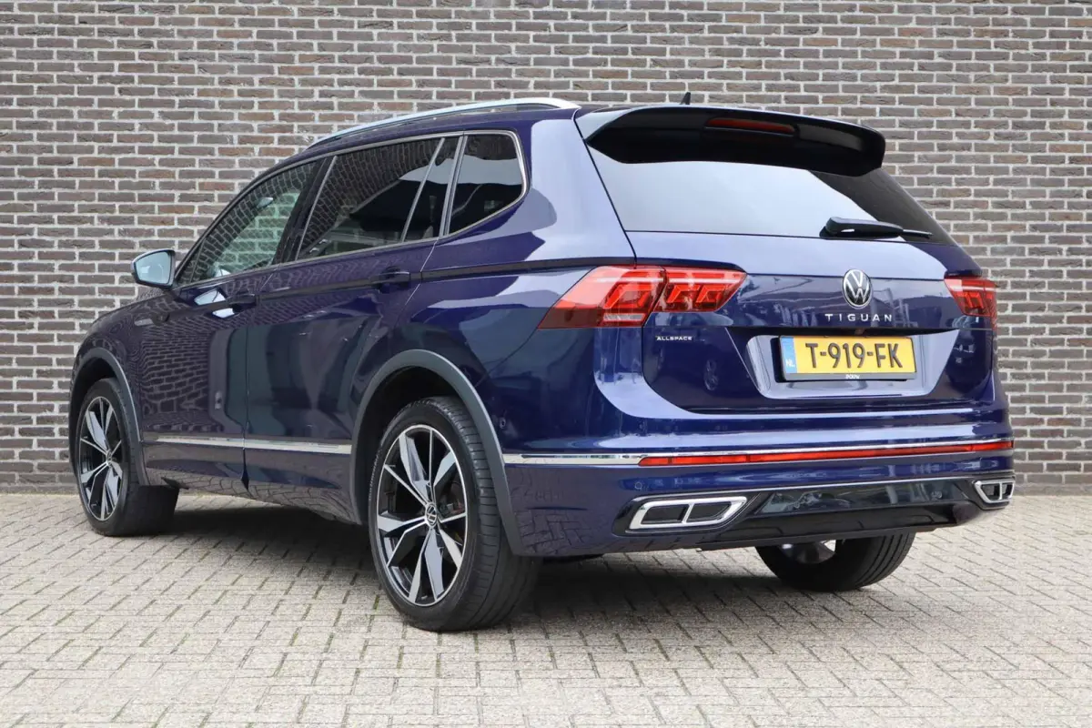 1.5 TSI 150pk DSG R-Line Business+ | Panoramadak | Trekhaak Wegklapbaar | Stoel/Stuurverwarming | Achteruitrijcamera