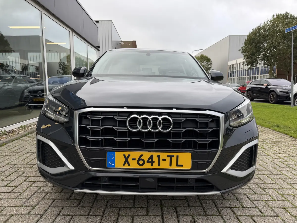 35 TFSI Business Edition Camera | App Connect