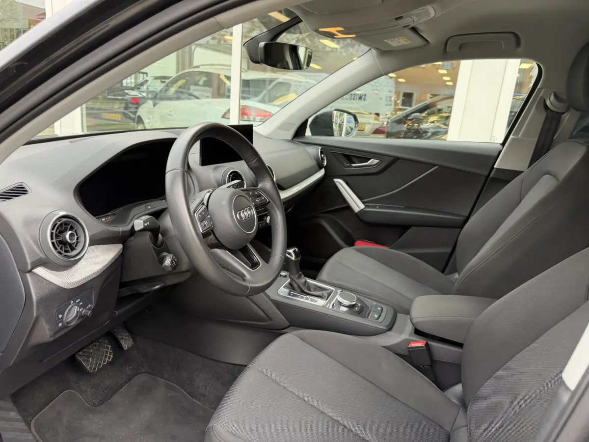 35 TFSI Business Edition Camera | App Connect