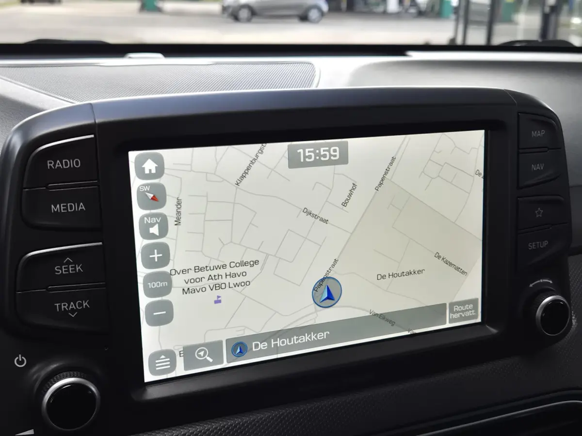 1.0 T-GDI Comfort | Navigatie via Apple carplay / Android | Trekhaak | Climate Control | Cruise Control | Licht metalen velgen