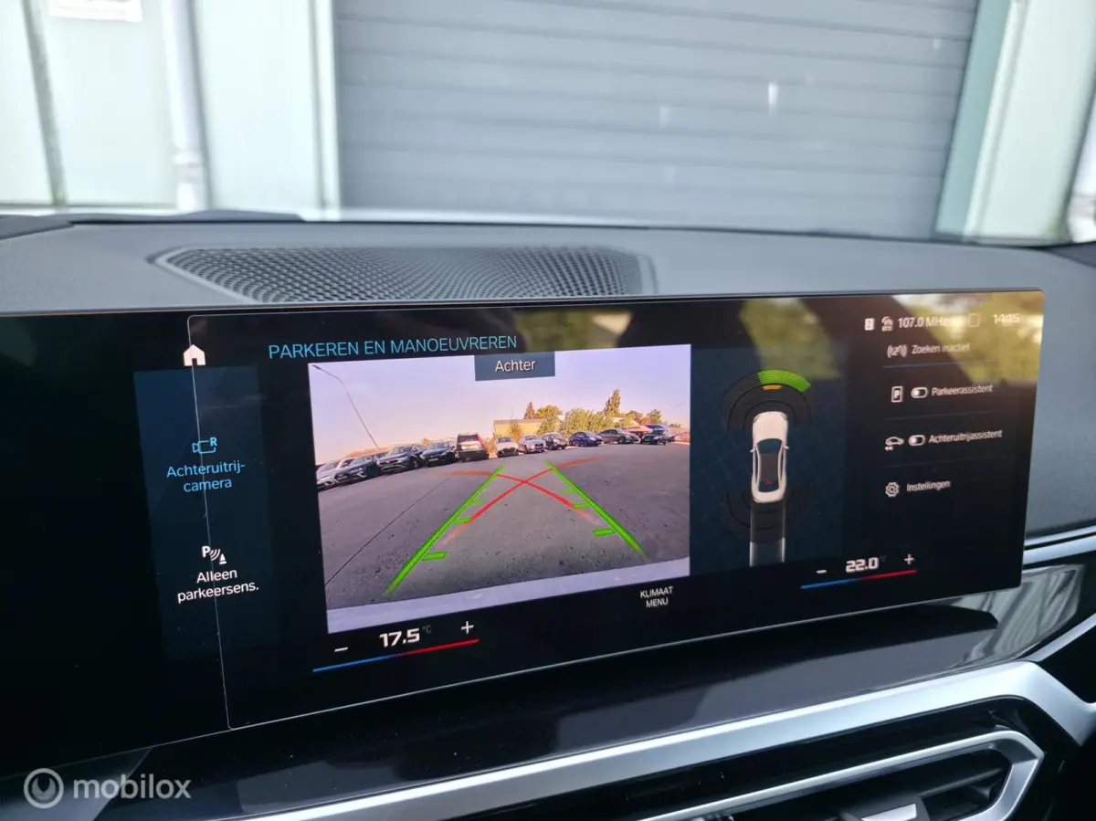 M2 / Carbon / HK Audio / Carplay / HUD