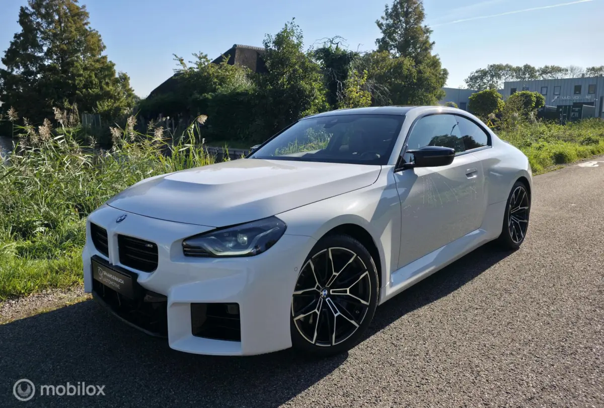 M2 / Carbon / HK Audio / Carplay / HUD