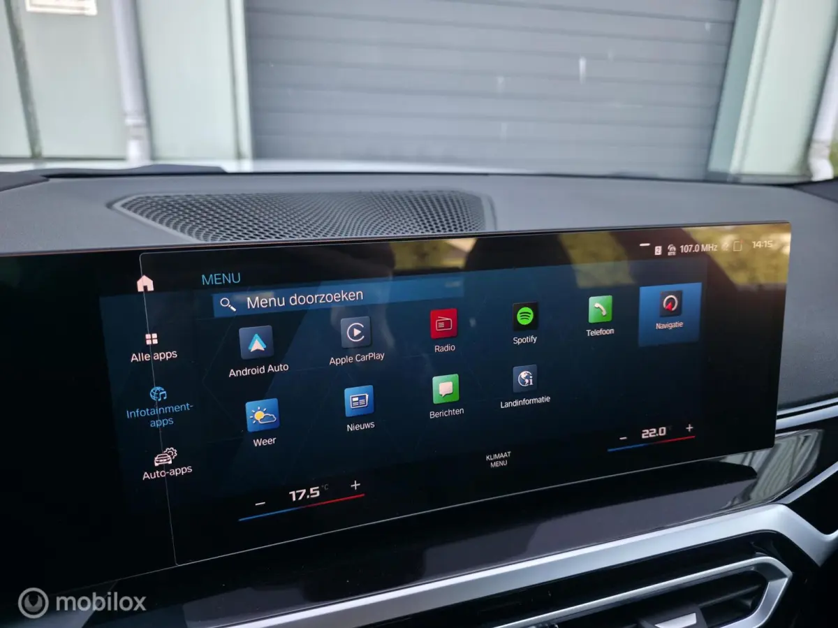 M2 / Carbon / HK Audio / Carplay / HUD
