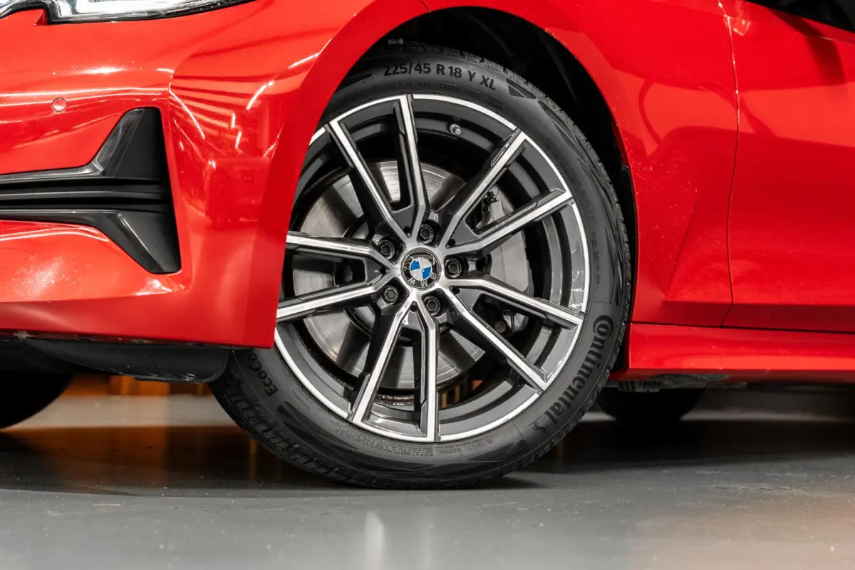 330i Sportstoelen | Dealer Onderhouden