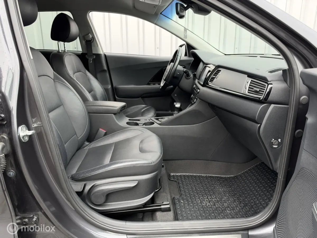 1.6 GDi PHEV Dynamic | ACC | Camera | JBL | Leder | Plug-in Hybride | Memory | LED | Trekhaak | Volledige KIA historie |