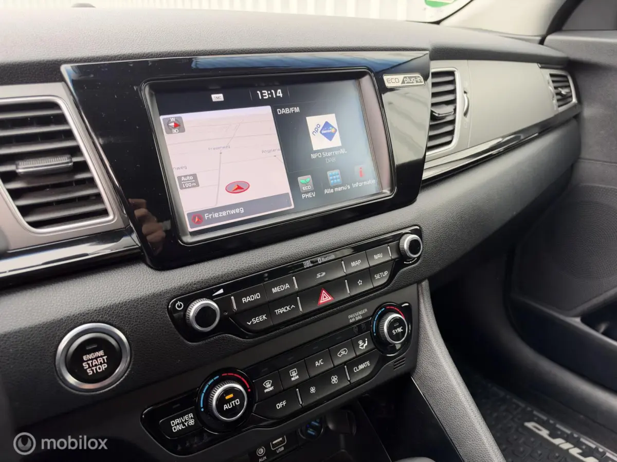 1.6 GDi PHEV Dynamic | ACC | Camera | JBL | Leder | Plug-in Hybride | Memory | LED | Trekhaak | Volledige KIA historie |