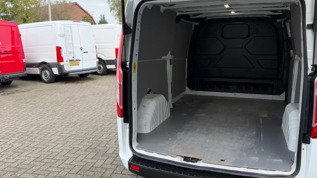 2.0 TDCI 96KW 131PK L2H1 MHEV EURO 6 CAMERA/ AIRCO/ CRUISE CONTROL/ TREKHAAK/ 100% DEALERONDERHOUDEN