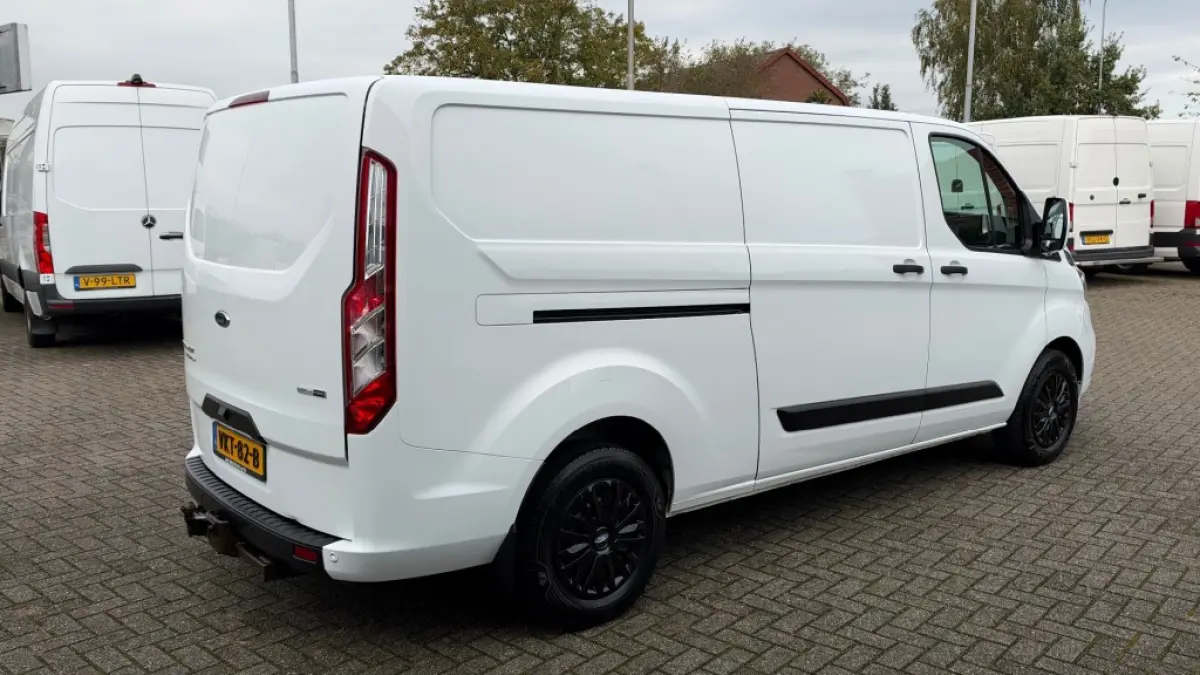 2.0 TDCI 96KW 131PK L2H1 MHEV EURO 6 CAMERA/ AIRCO/ CRUISE CONTROL/ TREKHAAK/ 100% DEALERONDERHOUDEN