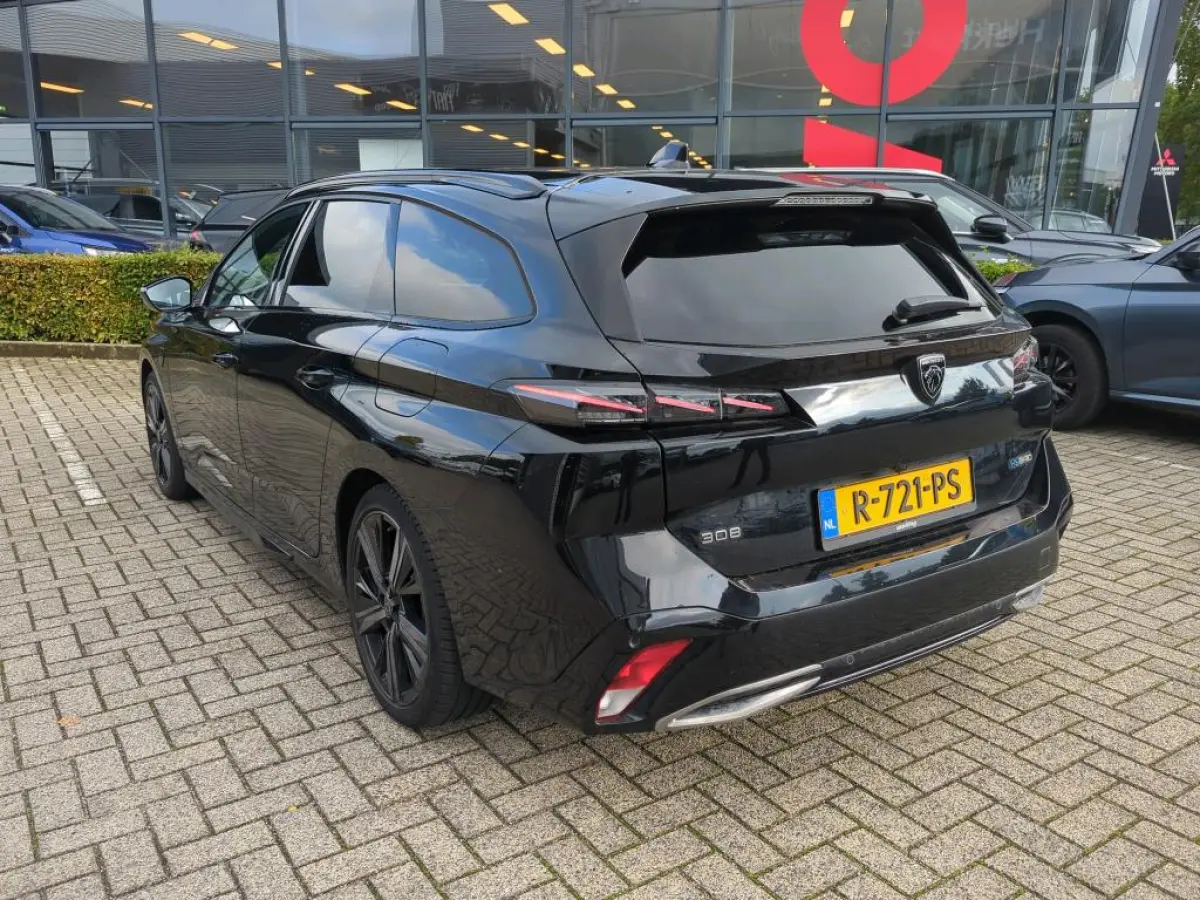 1.6 HYbrid 180 GT Pack Business | Navigatie | Alcantara | 360 Camera | Adaptive Cruise Control | !!