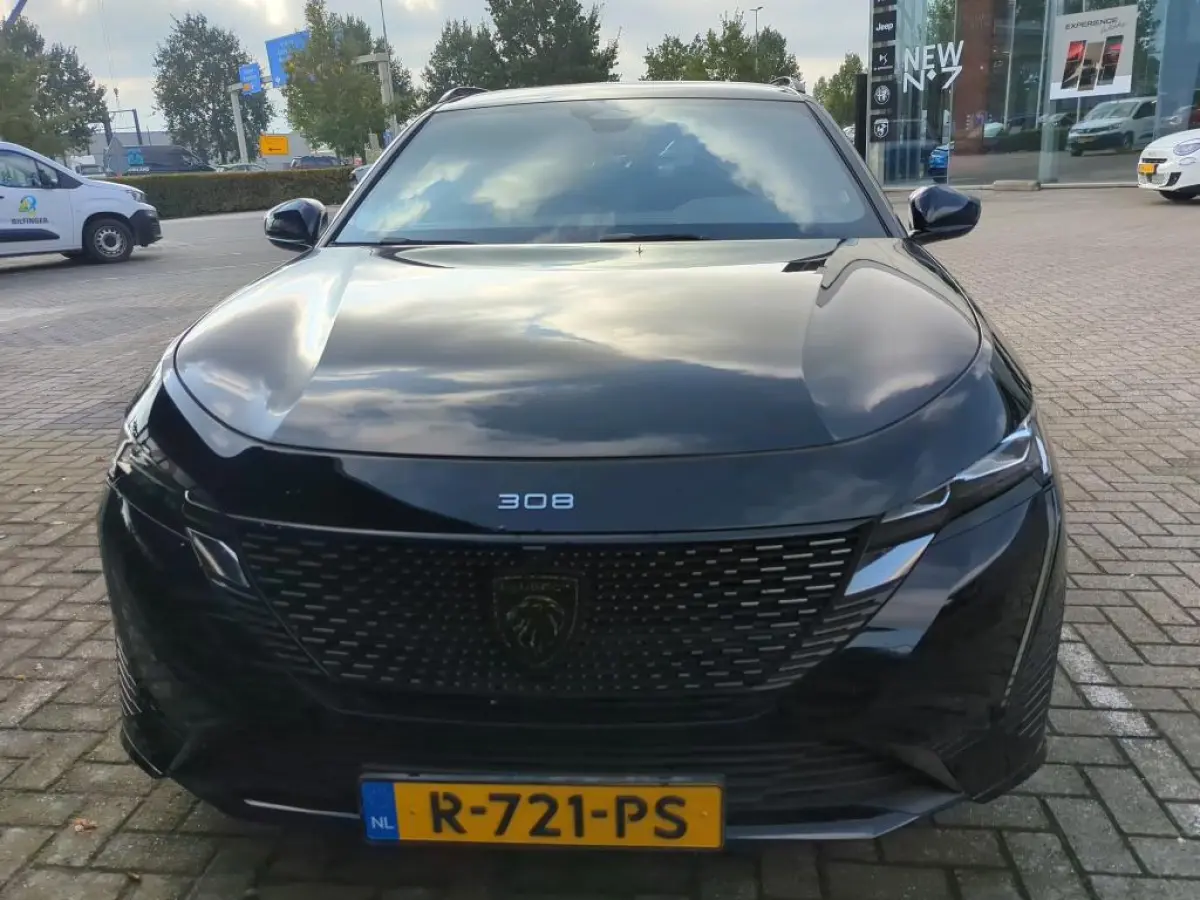 1.6 HYbrid 180 GT Pack Business | Navigatie | Alcantara | 360 Camera | Adaptive Cruise Control | !!