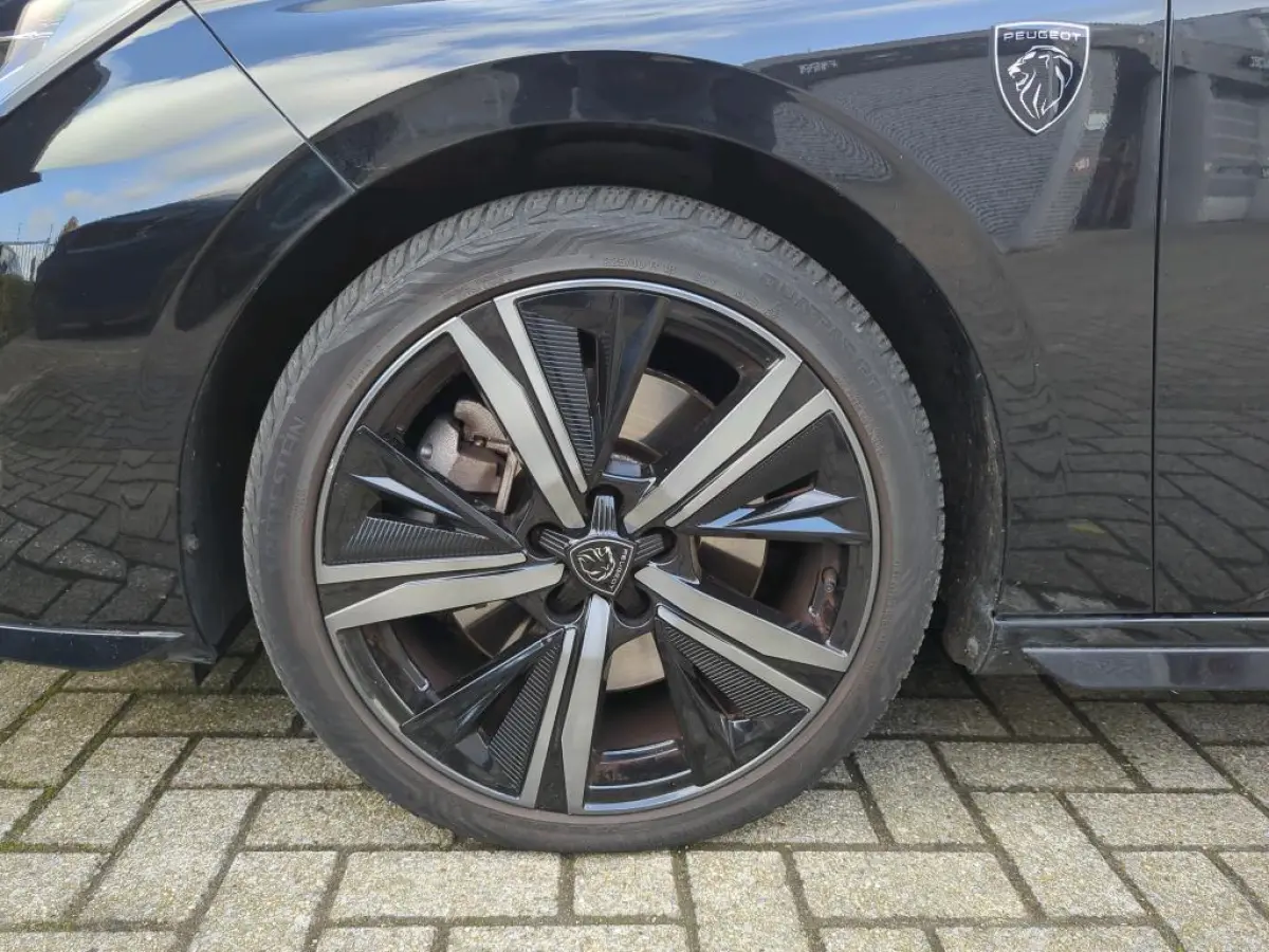 1.6 HYbrid 180 GT Pack Business | Navigatie | Alcantara | 360 Camera | Adaptive Cruise Control | !!