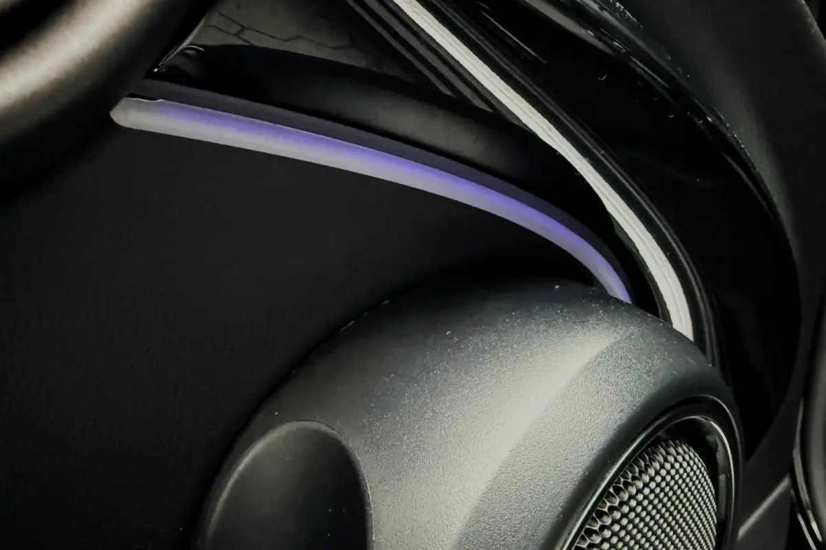 1.5 One Business Edition 17" LED SPORTSTOELEN