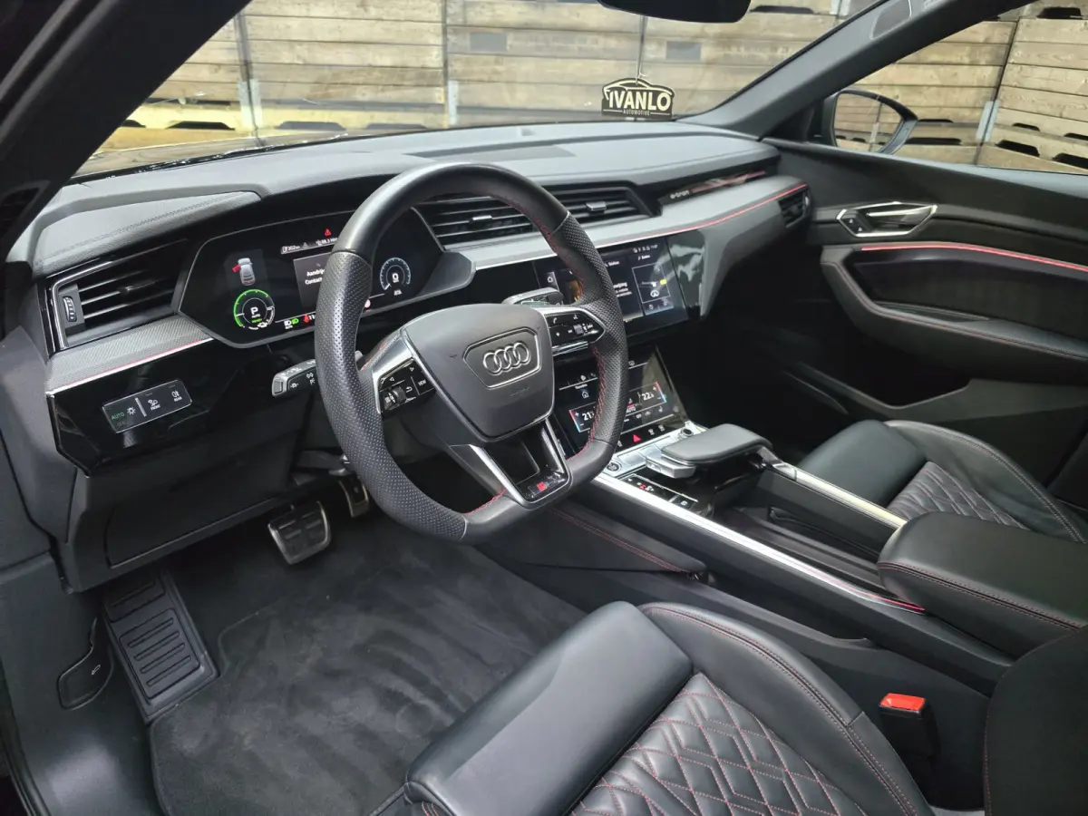 50 quattro S Edition 95 kWh Pano Leder HUD 360 B&O ACC 21"LM
