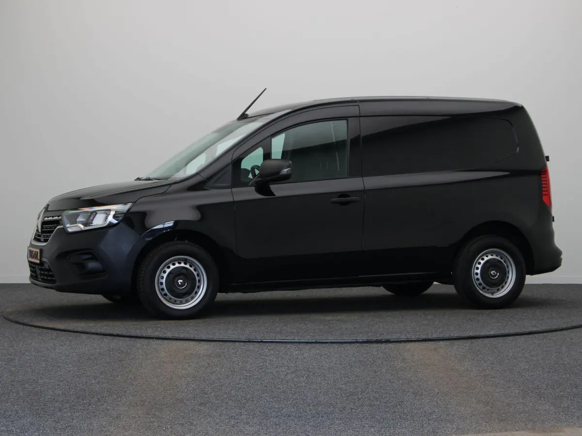 1.5 Blue dCi 95 Comfort L1 | Trekhaak | Apple Carplay Android Auto | Airco | Laadruimtebetimmering |