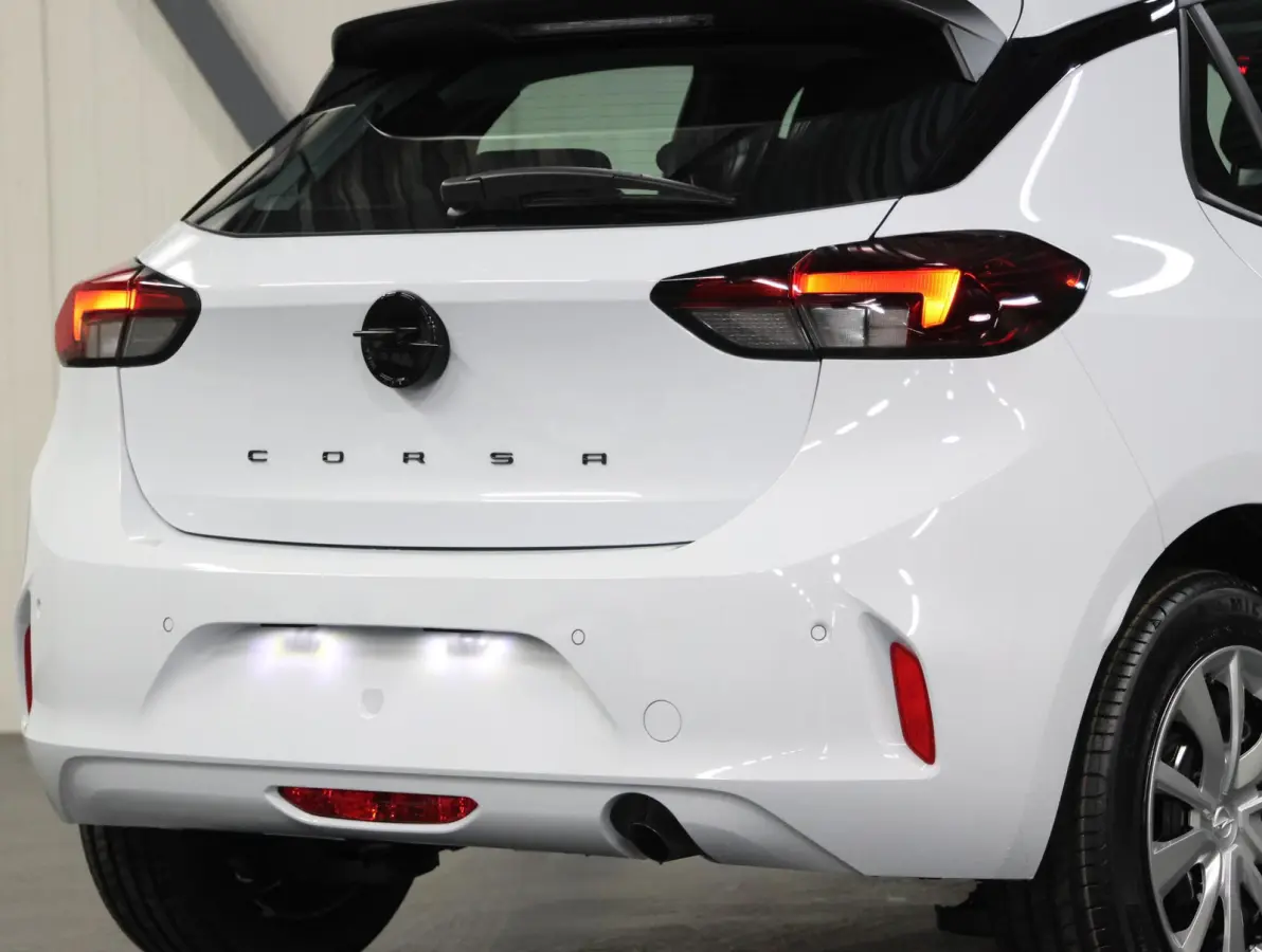 1.2 Turbo Edition | Apple Carplay/ Android Auto | Cruise Control | Airco | Parkeersensoren | Lichtsensor |