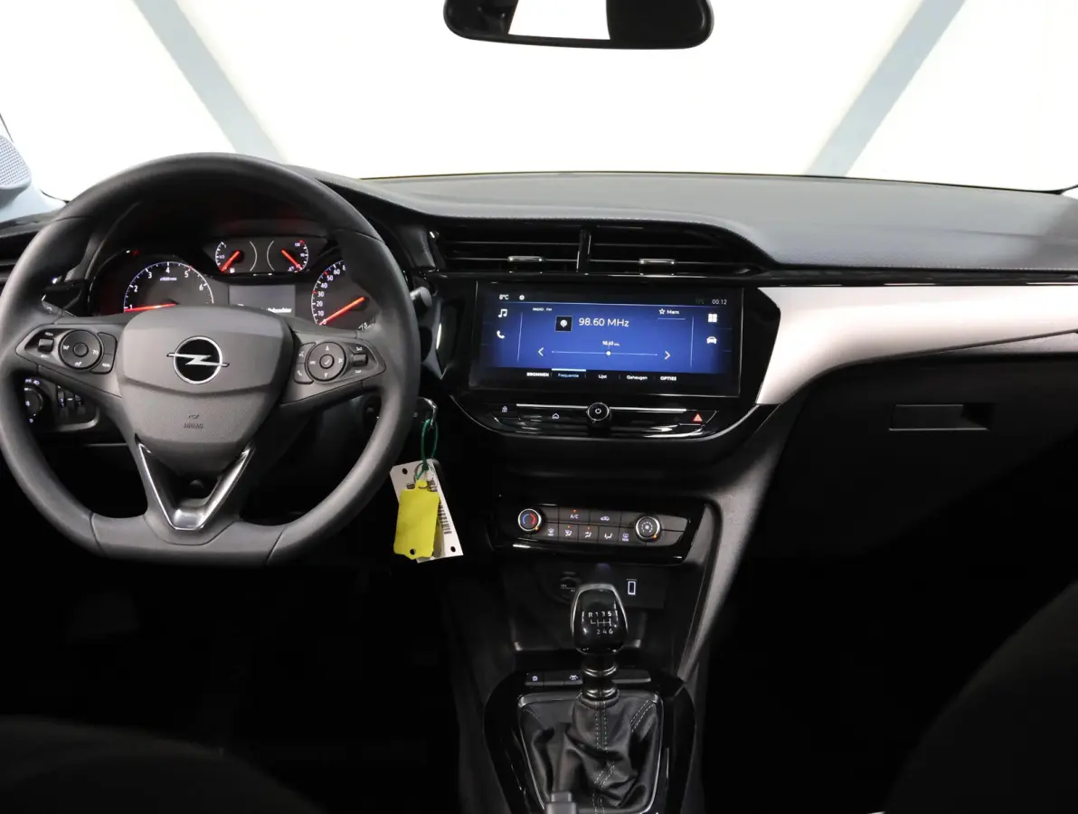 1.2 Turbo Edition | Apple Carplay/ Android Auto | Cruise Control | Airco | Parkeersensoren | Lichtsensor |