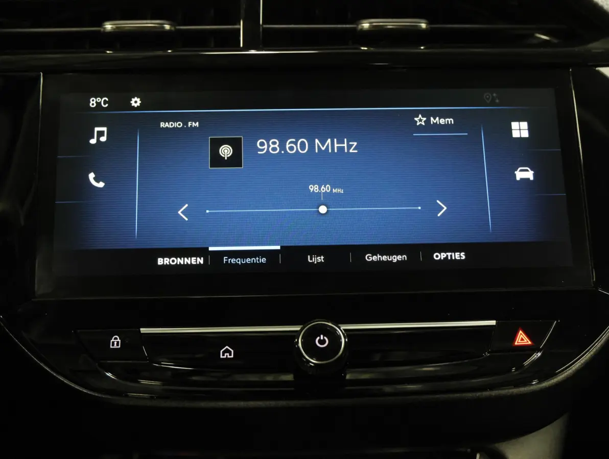 1.2 Turbo Edition | Apple Carplay/ Android Auto | Cruise Control | Airco | Parkeersensoren | Lichtsensor |