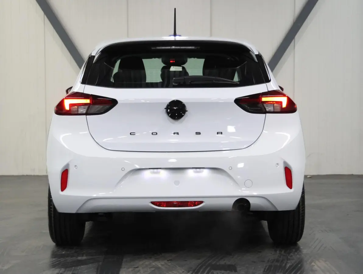 1.2 Turbo Edition | Apple Carplay/ Android Auto | Cruise Control | Airco | Parkeersensoren | Lichtsensor |