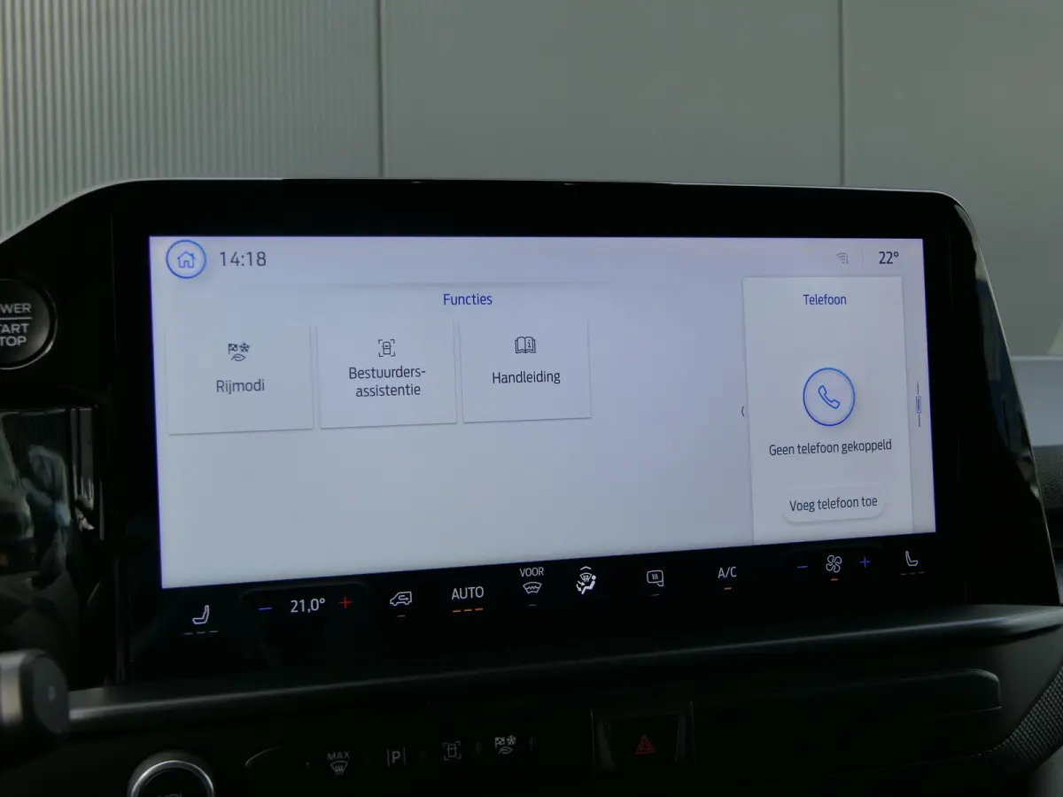 300 2.0 TDCI L2H1 Limited | Lichtmetalen Velgen | Camera | Verwarmde Voorruit | Stoelverwarming | CarPlay/Android Auto
