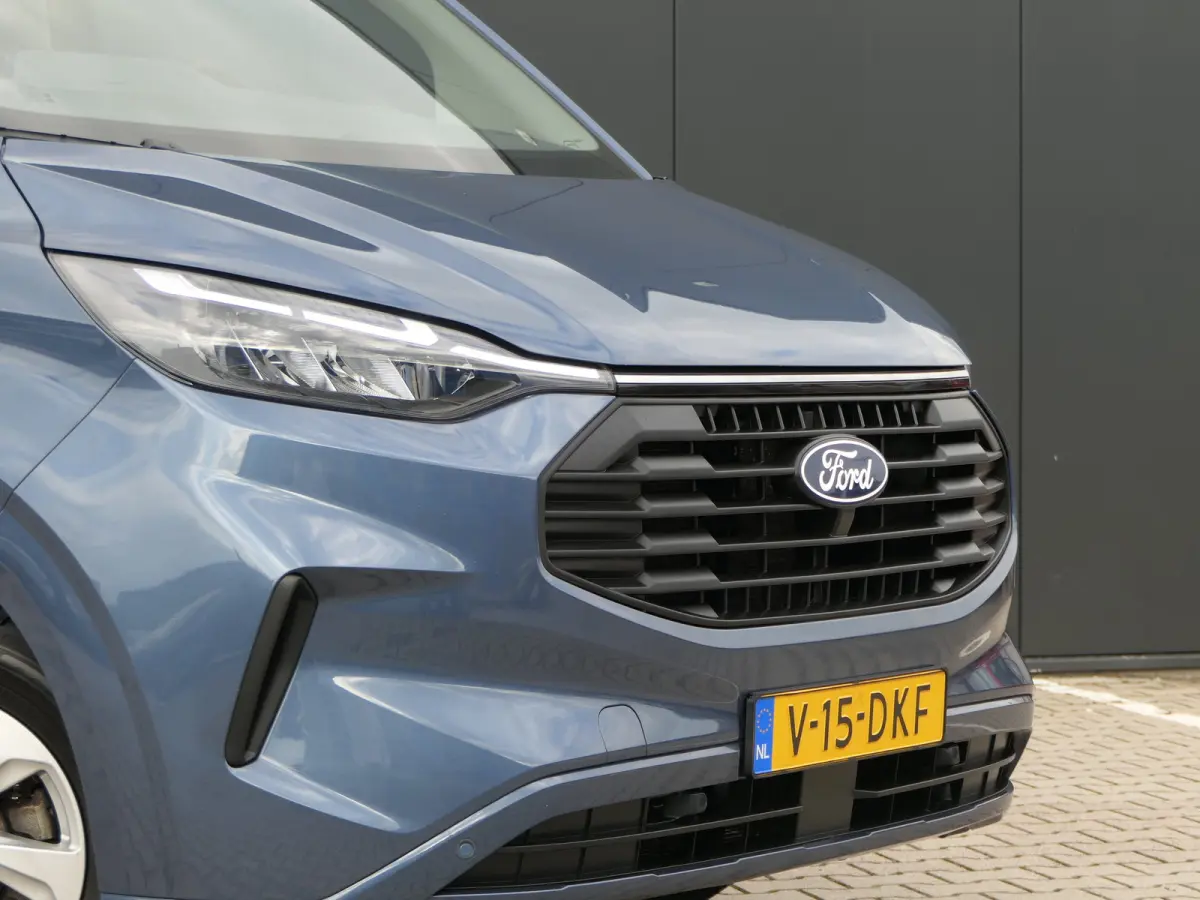 300 2.0 TDCI L2H1 Limited | Lichtmetalen Velgen | Camera | Verwarmde Voorruit | Stoelverwarming | CarPlay/Android Auto