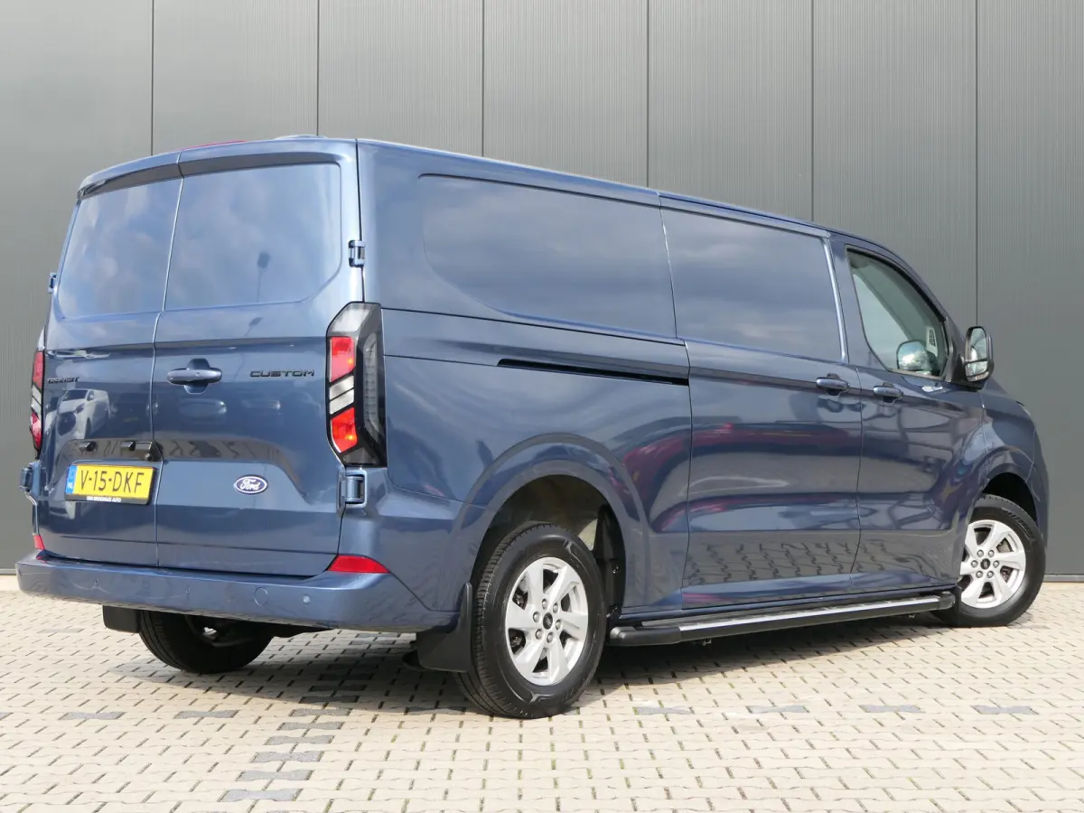300 2.0 TDCI L2H1 Limited | Lichtmetalen Velgen | Camera | Verwarmde Voorruit | Stoelverwarming | CarPlay/Android Auto