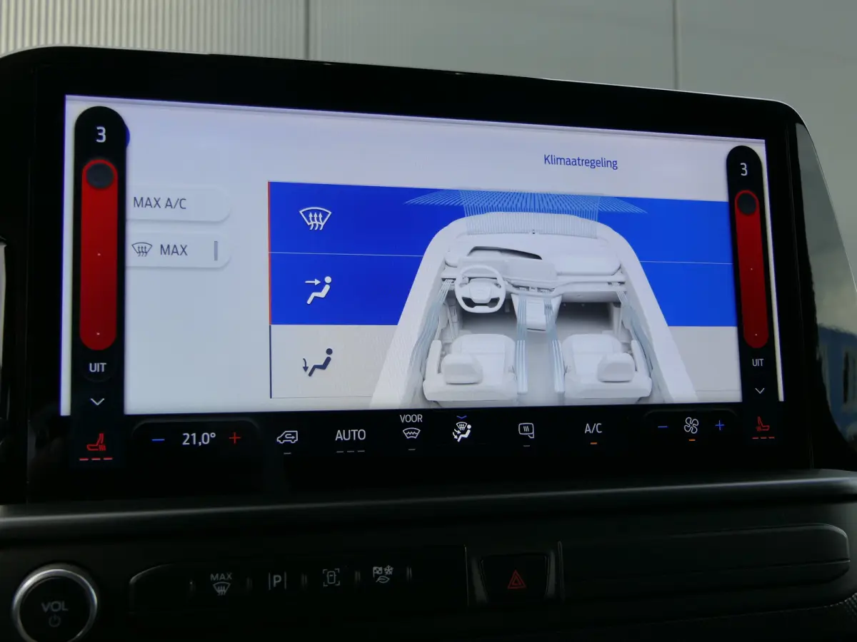 300 2.0 TDCI L2H1 Limited | Lichtmetalen Velgen | Camera | Verwarmde Voorruit | Stoelverwarming | CarPlay/Android Auto