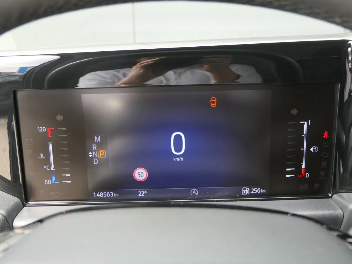 300 2.0 TDCI L2H1 Limited | Lichtmetalen Velgen | Camera | Verwarmde Voorruit | Stoelverwarming | CarPlay/Android Auto