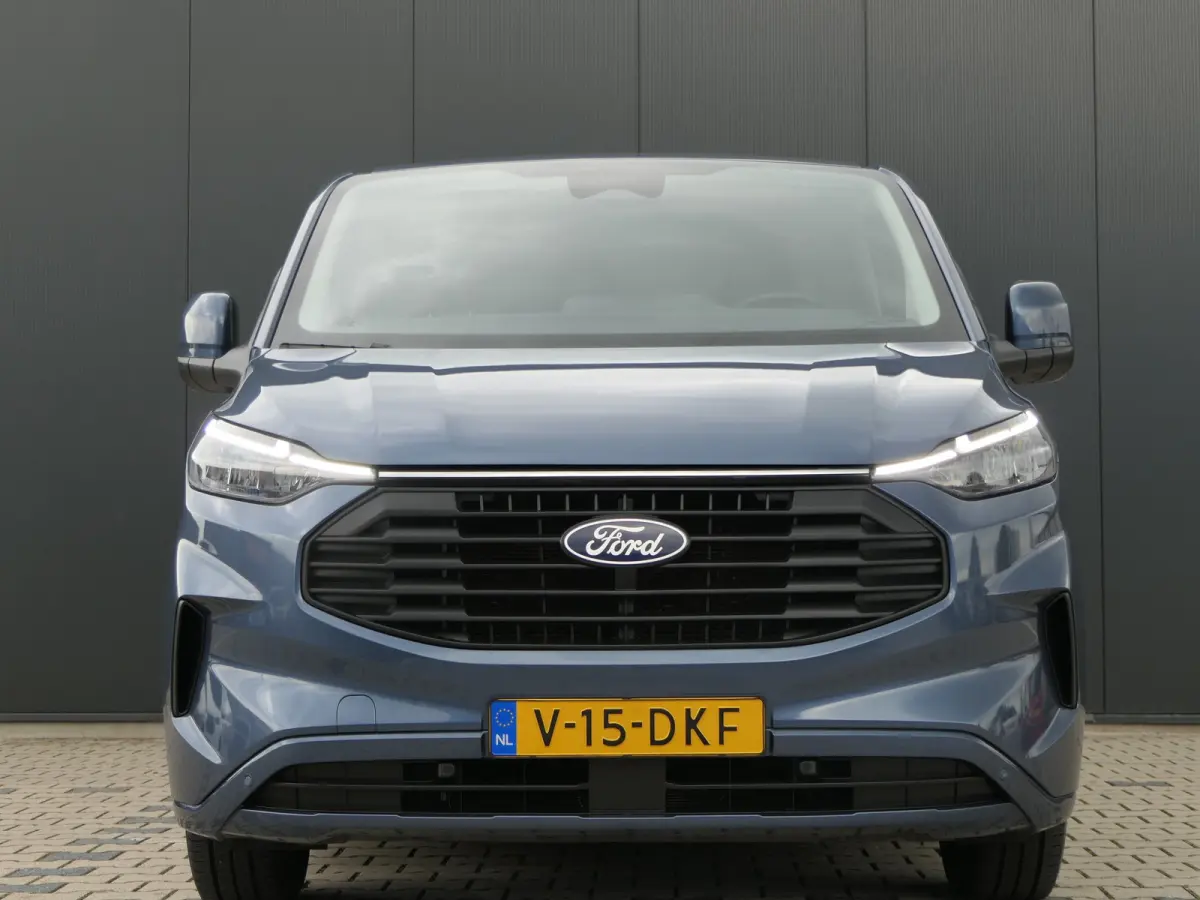 300 2.0 TDCI L2H1 Limited | Lichtmetalen Velgen | Camera | Verwarmde Voorruit | Stoelverwarming | CarPlay/Android Auto